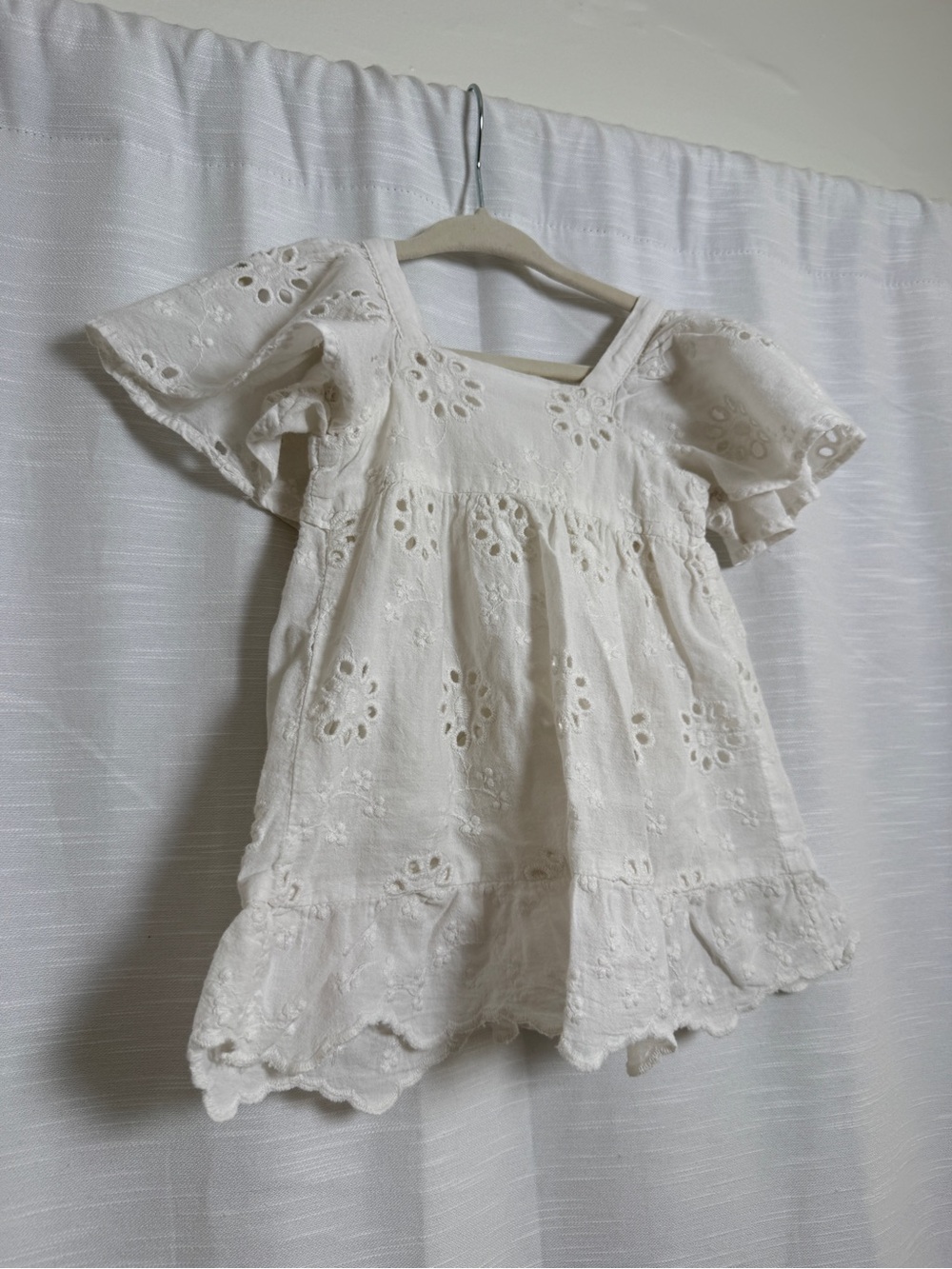 Zara Baby White Eyelet Embroidered Dress Boho Cottagecore | Size 9-12 M - Picture 10 of 12